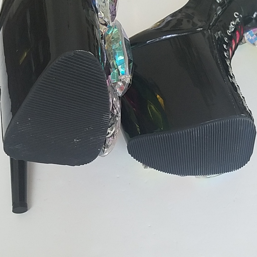 GRAPS OF WRATH PLATFORM PUMPS - Picture 8 of 8